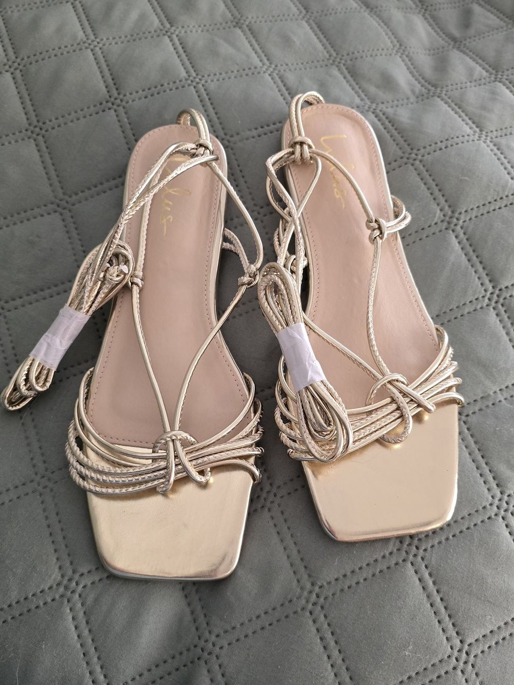 Lulus Women's Metallic Gold Strappy Sandals